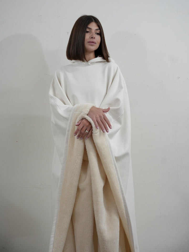 Drune | Luxuriöser Fleece-Poncho mit Kapuze für ultimativen Komfort