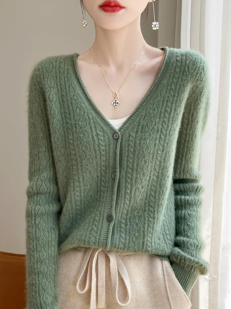 Drune | Damen Cashmere & Merino V-Ausschnitt Cardigan