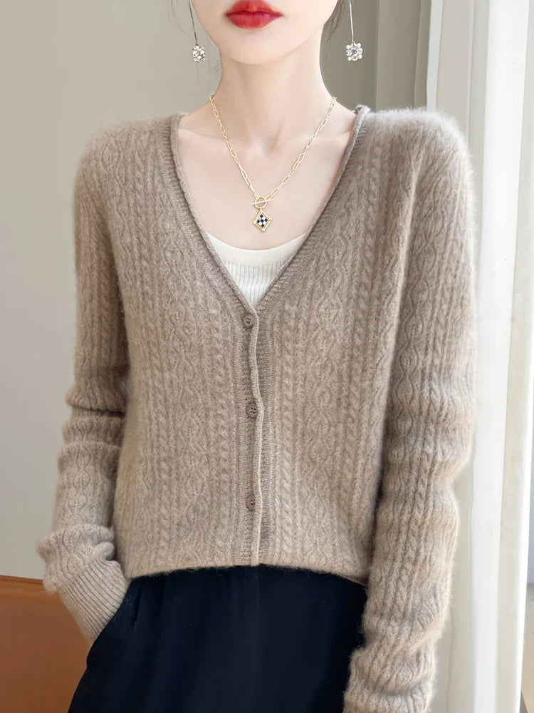 Drune | Damen Cashmere & Merino V-Ausschnitt Cardigan
