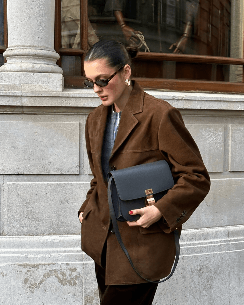 Drune | Zeitloses Wildleder-Blazer mit vintage Charme