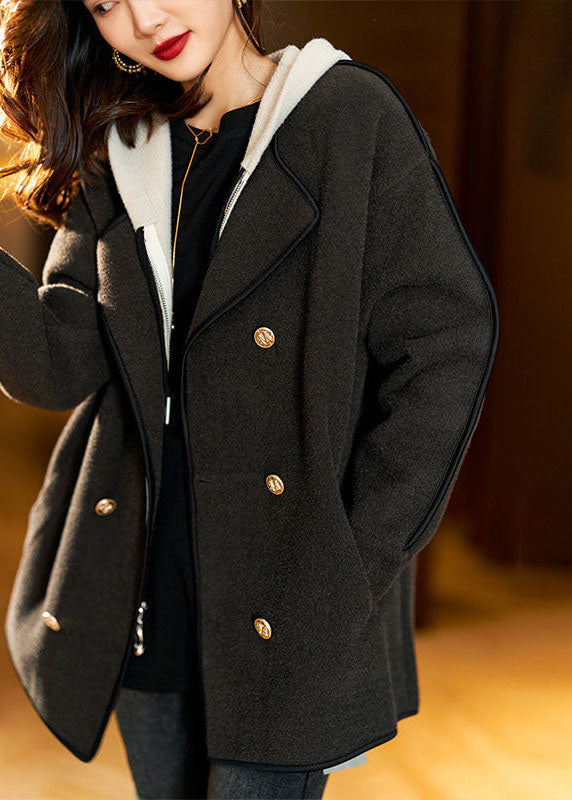 Drune | Schwarze Kapuzenjacke aus Wolle mitKordelzug, Patchwork, Taschen, Lange Ärmel