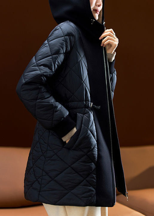 Drune | Schwarze Kapuzenjacke mit Kordelzug Taschen aus Baumwolle gefüllt Winter