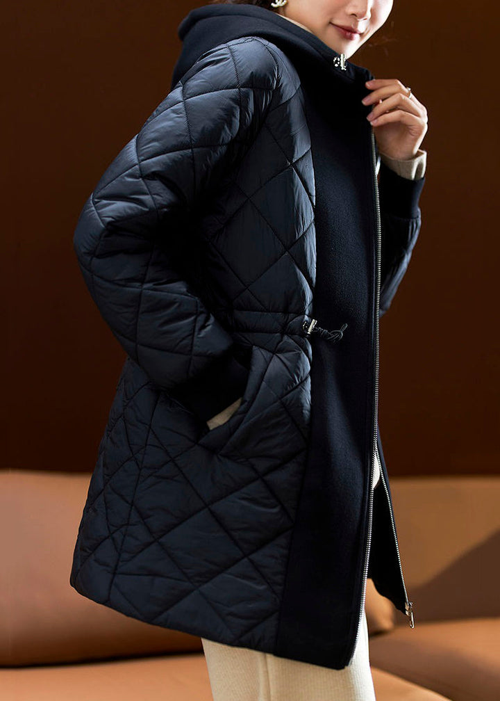 Drune | Schwarze Kapuzenjacke mit Kordelzug Taschen aus Baumwolle gefüllt Winter