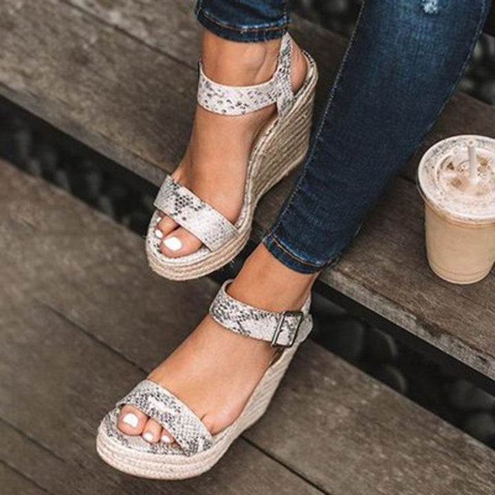 Drune | Keilsandalen Elegante Frauenschuhe mit Gürtel