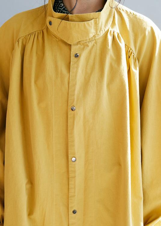 Drune | gelbe Damenmäntel locker sitzende Winterjacke Stehkragen Bindegürtel Winteroberbekleidung