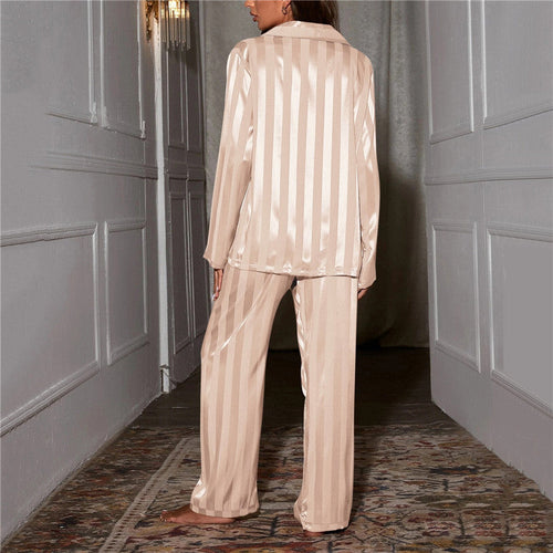 Drune - Stilvolles Pyjama-Set aus Seide