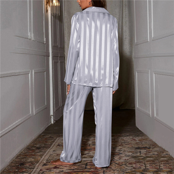 Drune - Stilvolles Pyjama-Set aus Seide