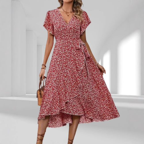 Drune | Adored By You Floral Midi Kleid mit Gänseblümchen