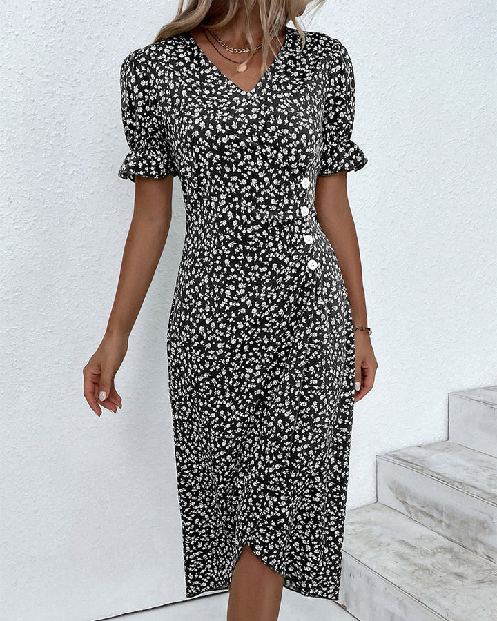 Drune - Florales Kleid mit V-Ausschnitt