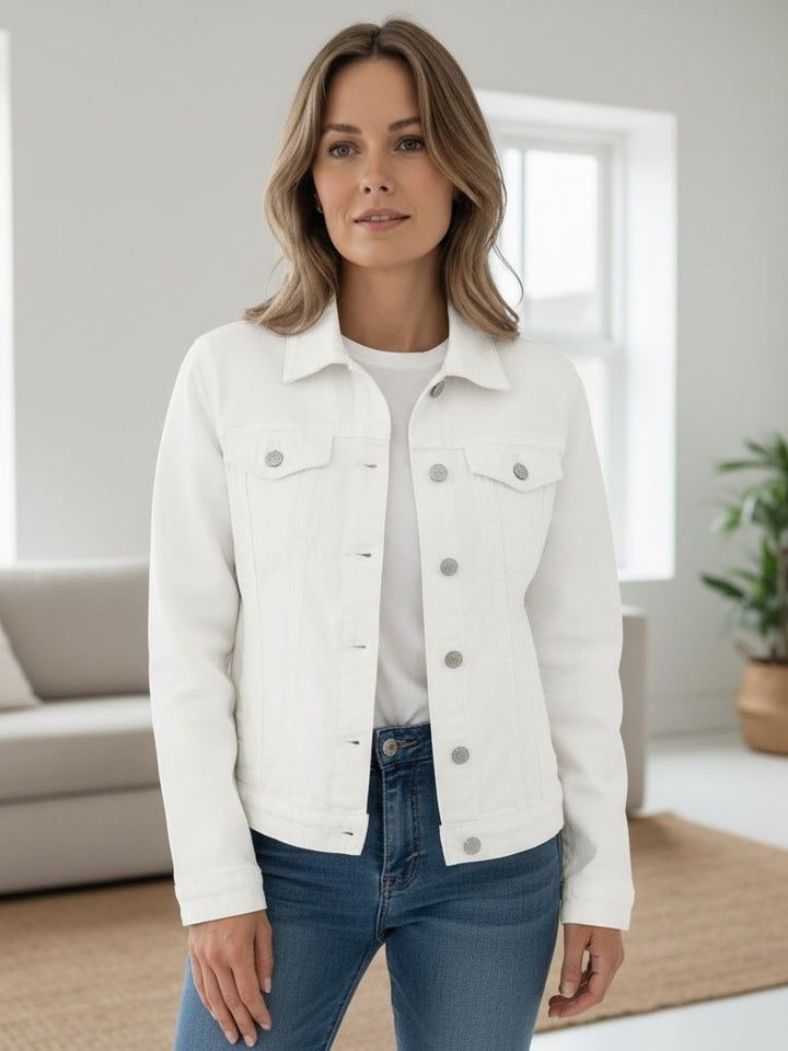 Drune | Nachhaltige Jeansjacke für Frauen mit Knöpfen und eleganten Taschen