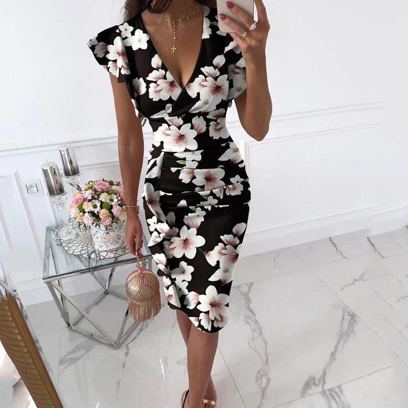 Drune | Kleid mit Rüschensäumen und V-Ausschnitt