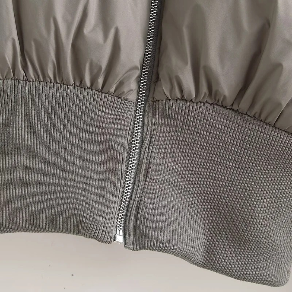 Drune | Damen Kurze Pufferjacke mit Hohem Kragen und Elastischem Taillengürtel