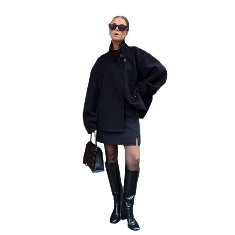 Damen Kurze Jacke mit hohem Kragen und Knopfverschluss Drune