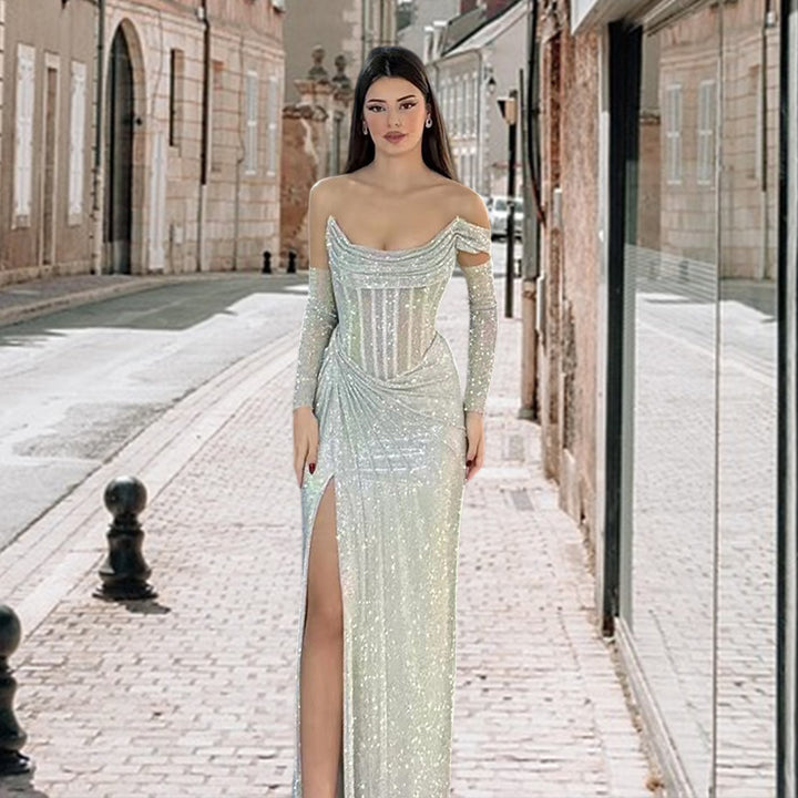 Damen Elegantes Abendkleid mit schimmerndem Schmuckdetail und drapiertem Rock Drune