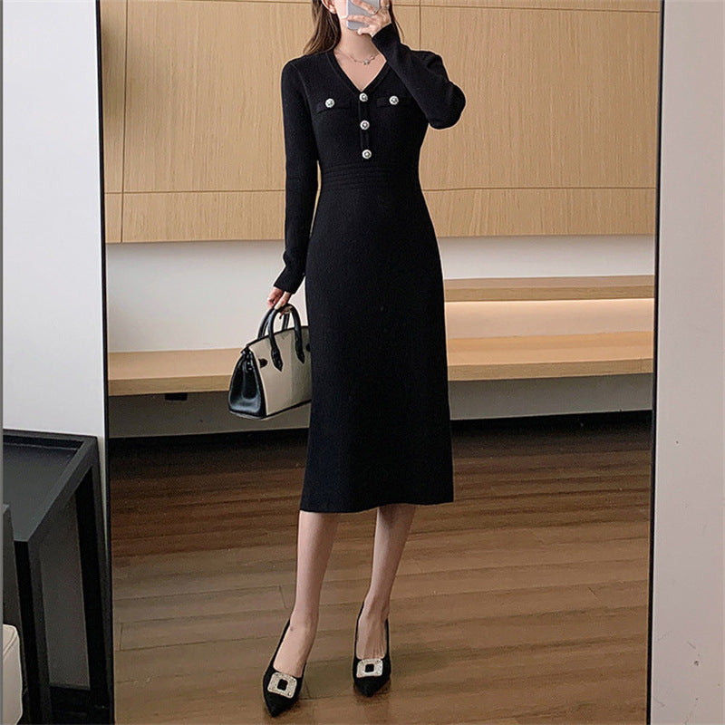 Damen Elegantes Maxikleid mit V-Ausschnitt und Knopfdetails Drune
