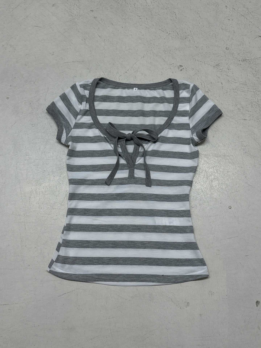 Damen Kurzarm T-Shirt mit verspieltem Schnürdetail Drune