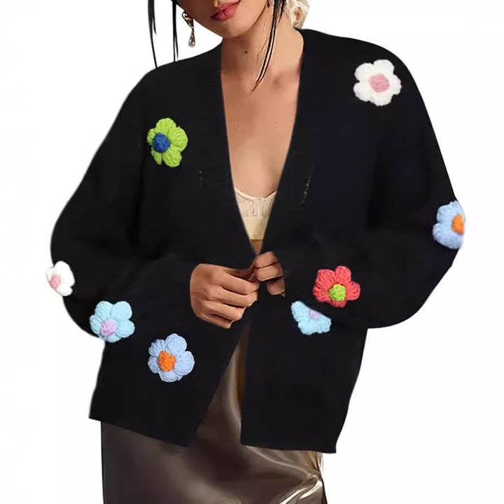 Damen Strickjacke mit Blumenapplikationen Drune