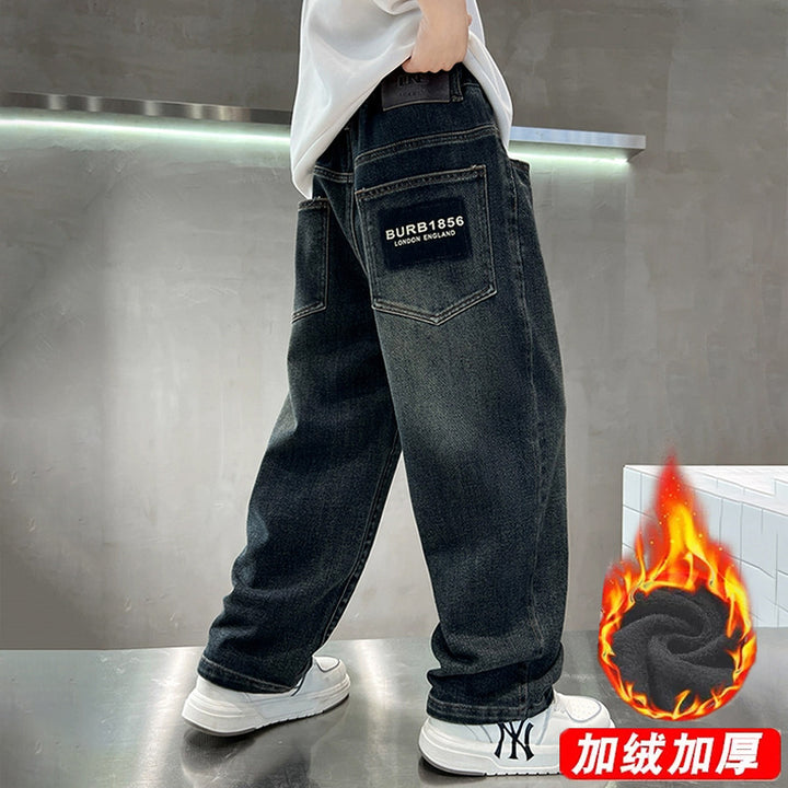 Unisex weite Jeans mit auffälligen Patches Drune