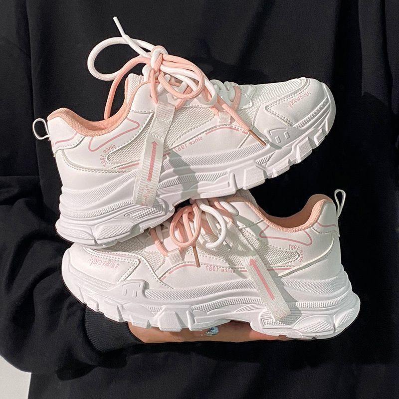 Damen Sneaker mit atmungsaktivem Obermaterial von Drune