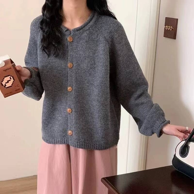 Damen Strickjacke mit asymmetrischem Schnitt und großzügigen Ballonärmeln Drune