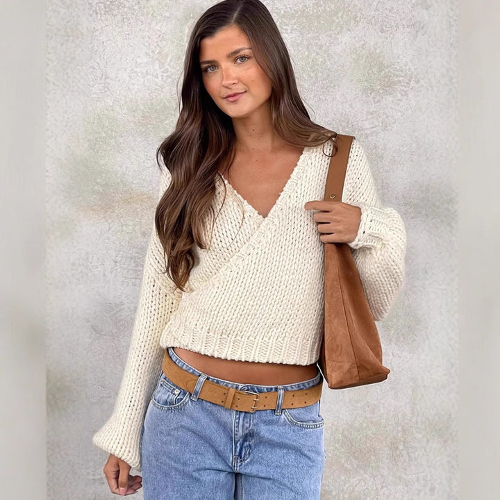 Damen kuscheliger Strickpullover mit modernem Wickeldesign Drune