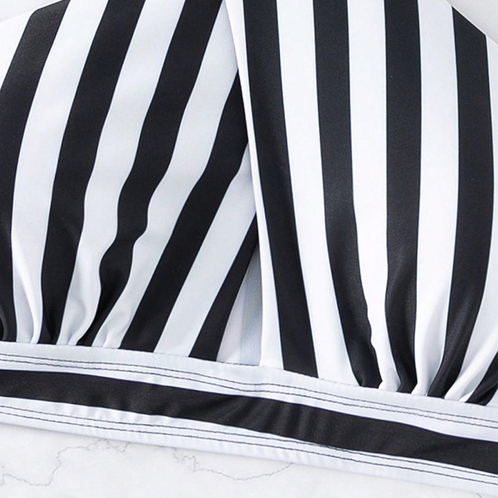 Damen Triangel-Bikini-Oberteil mit gekreuztem Design und entzückenden Bindebändern Drune