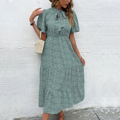 Damen Kleid mit kurzen Ärmeln und spielerischem Rüschendesign Drune