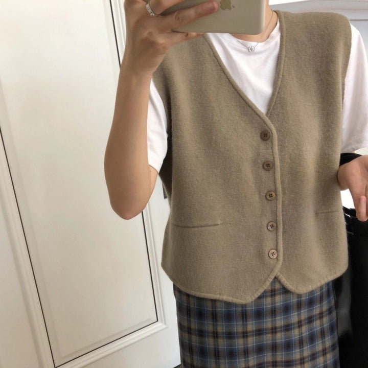Damen Strickweste mit eleganter Knopfleiste und feinem Material Drune