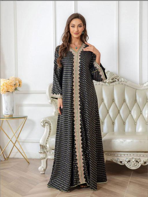 Damen Maxi-Kleid im eleganten Kaftan-Stil mit filigranen Verzierungen Drune
