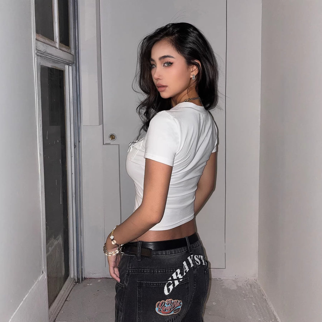 Damen Kurzarm Shirt mit dekorativem V-Ausschnitt und praktischem Taschen-Design Drune
