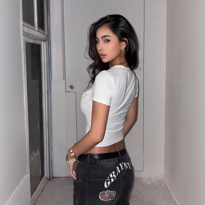 Damen Kurzarm Shirt mit dekorativem V-Ausschnitt und praktischem Taschen-Design Drune