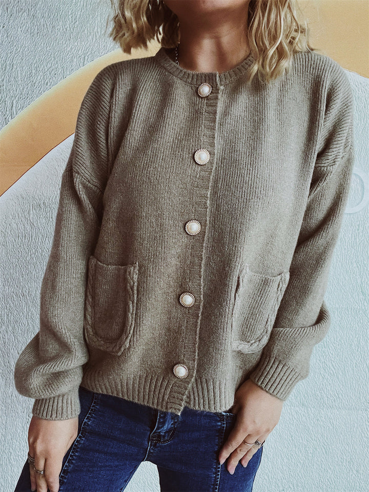 Damen gemütliche Strickjacke mit Perlenknöpfen und Taschen Drune