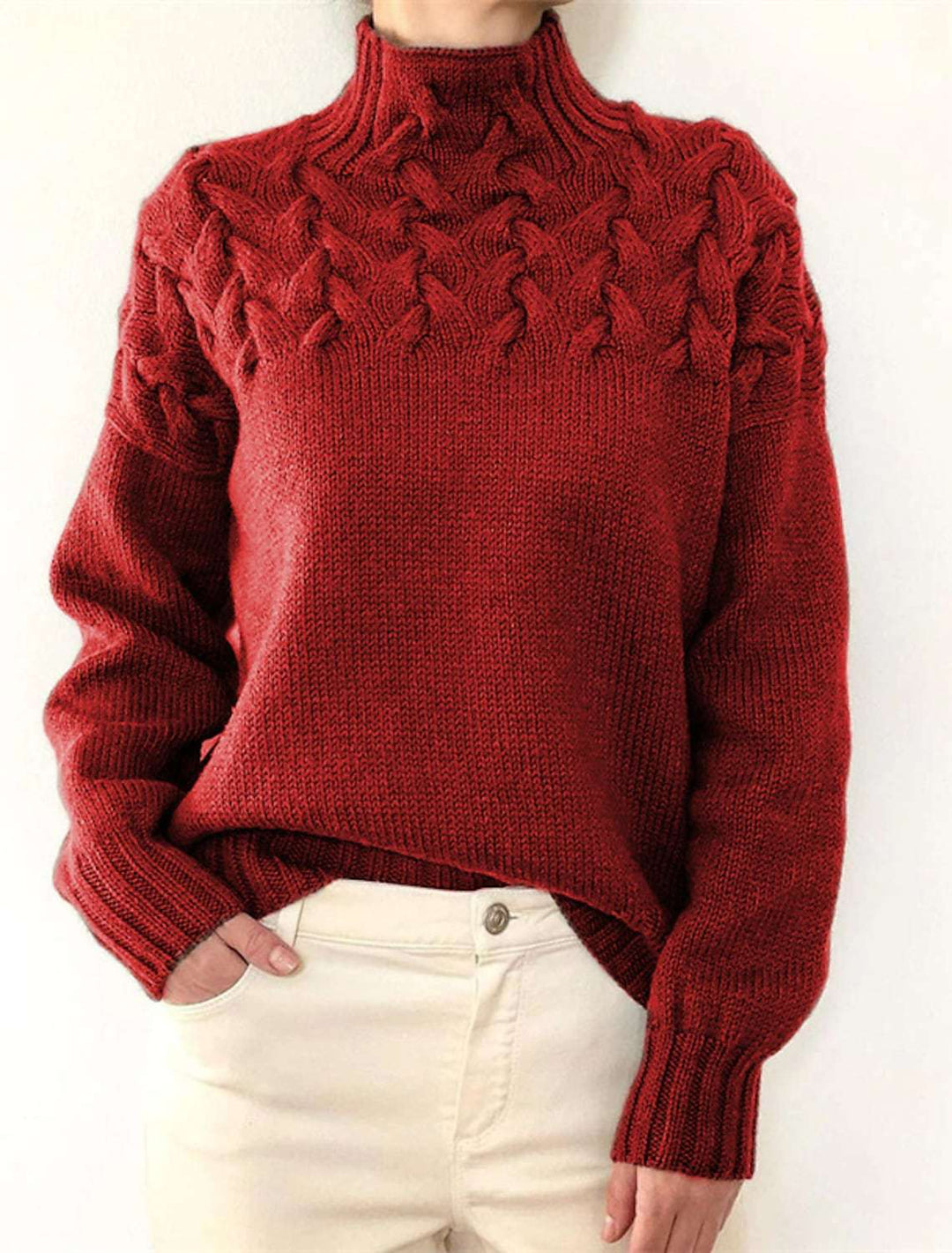 Damen Strickpullover mit dekorativem Zopfmuster und hohem Kragen Drune