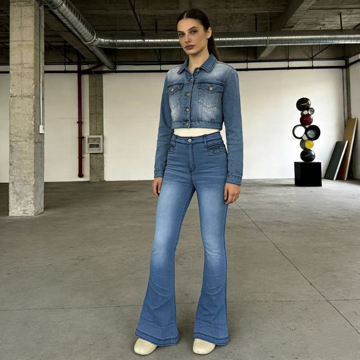 Damen nan High‑Waist Schlagjeans mit modellierender Hüftform, verstärkten Beinnähten und extra weitem Trompetenbein Drune