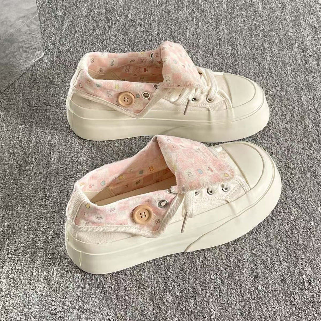 Damen Sneakers mit modischer Knopf-Details und innovativer Gummisohle Drune