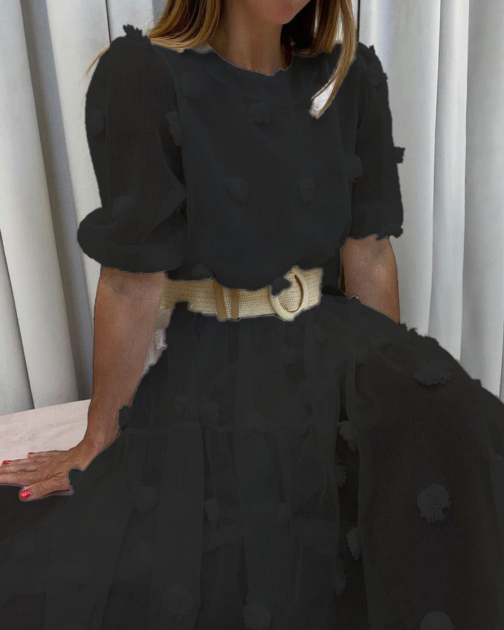 Damen Kleid mit volumetrischen Puffärmeln und dekorativen Fransen Drune