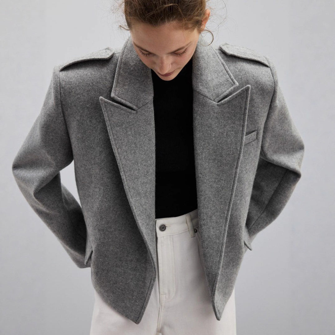 Damen eleganter Oversized-Blazer mit feiner Textur und praktischen Taschen Drune
