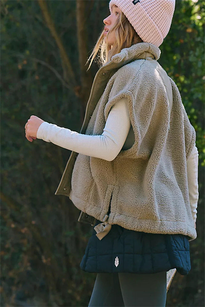 Damen Kapuzenjacke aus kuscheligen Fleece mit regulierbarem Saum Drune
