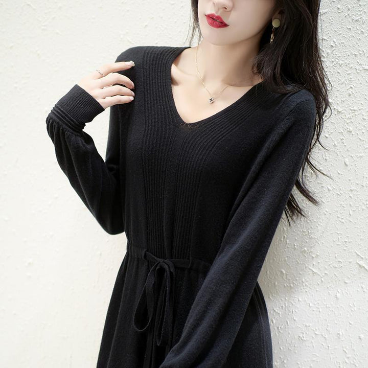 Damen Strickkleid mit V-Ausschnitt und Taillengürtel Drune