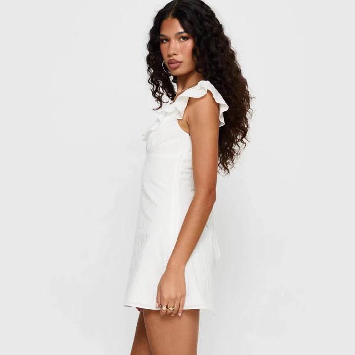 Damen Mini-Kleid mit Rüschenausschnitt und figurbetontem Schnitt Drune