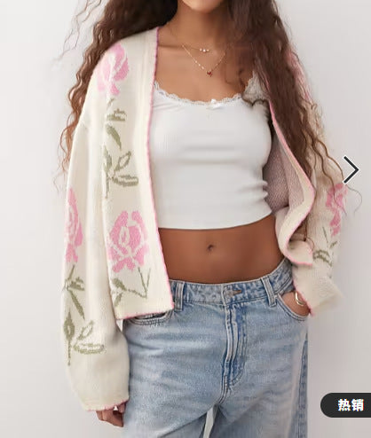 Damen Strickjacke mit floralem Design und eleganten Details Drune