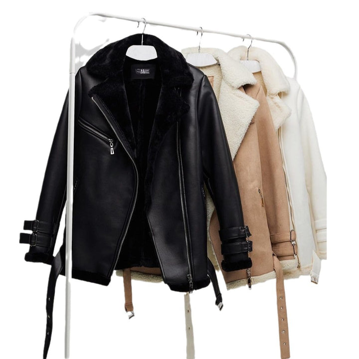 Damen trendige Kunstlederjacke mit kuscheligem Innenfutter und seitlichen Reißverschlüssen Drune