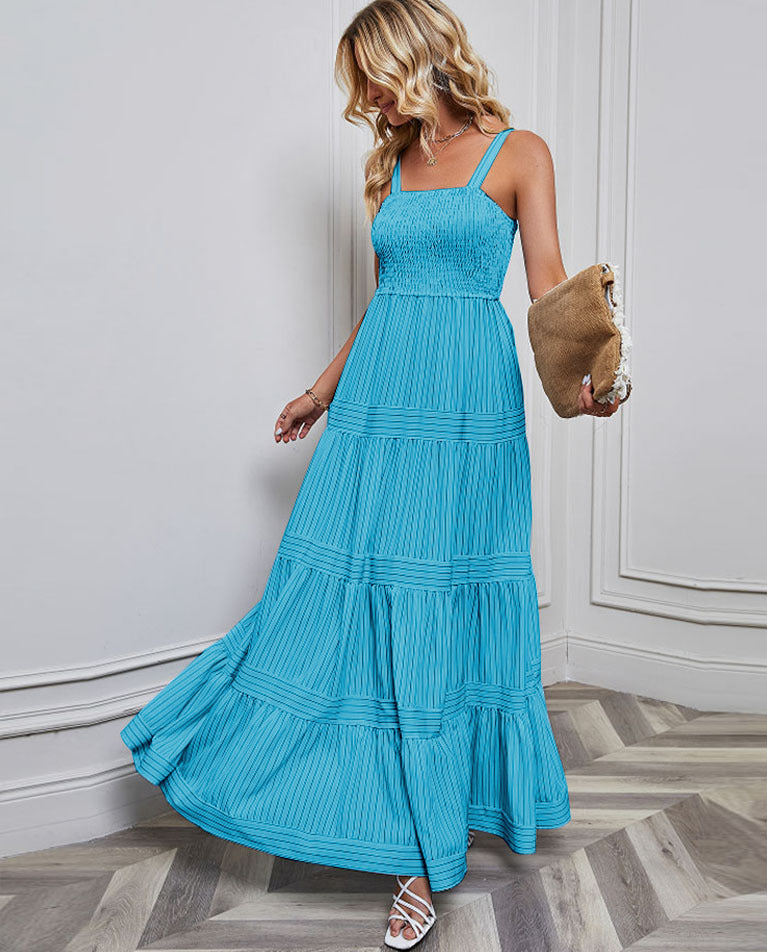Damen Maxikleid mit raffiniertem Pliszeedesign und elastischem Oberteil Drune