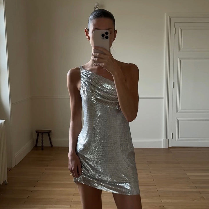 Damen schimmerndes Mini-Etuikleid mit asymmetrischen Trägern und elegantem Drapierungsdetail Drune