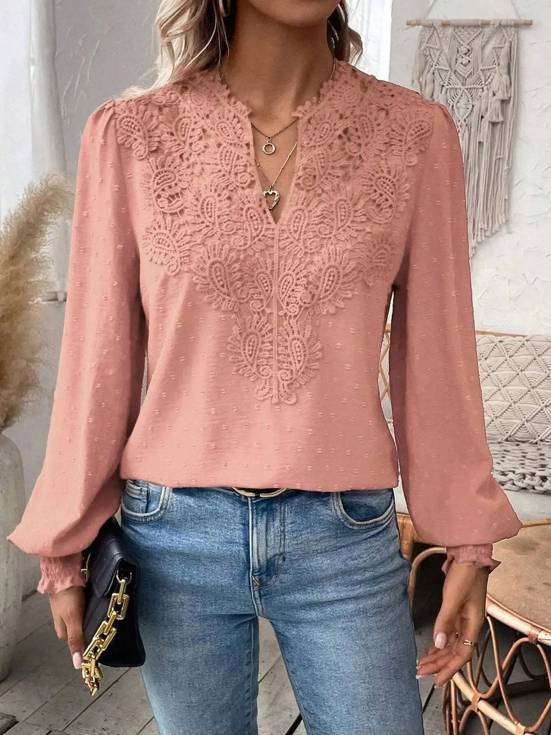 Damen nan Spitzenapplikation V-Ausschnitt Bluse mit Strukturpunkt, gerafften Manschetten und leicht taillierter Silhouette Drune