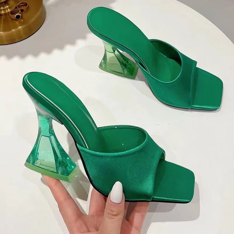 Damen Mules mit transparentem Blockabsatz und modischem Obermaterial Drune