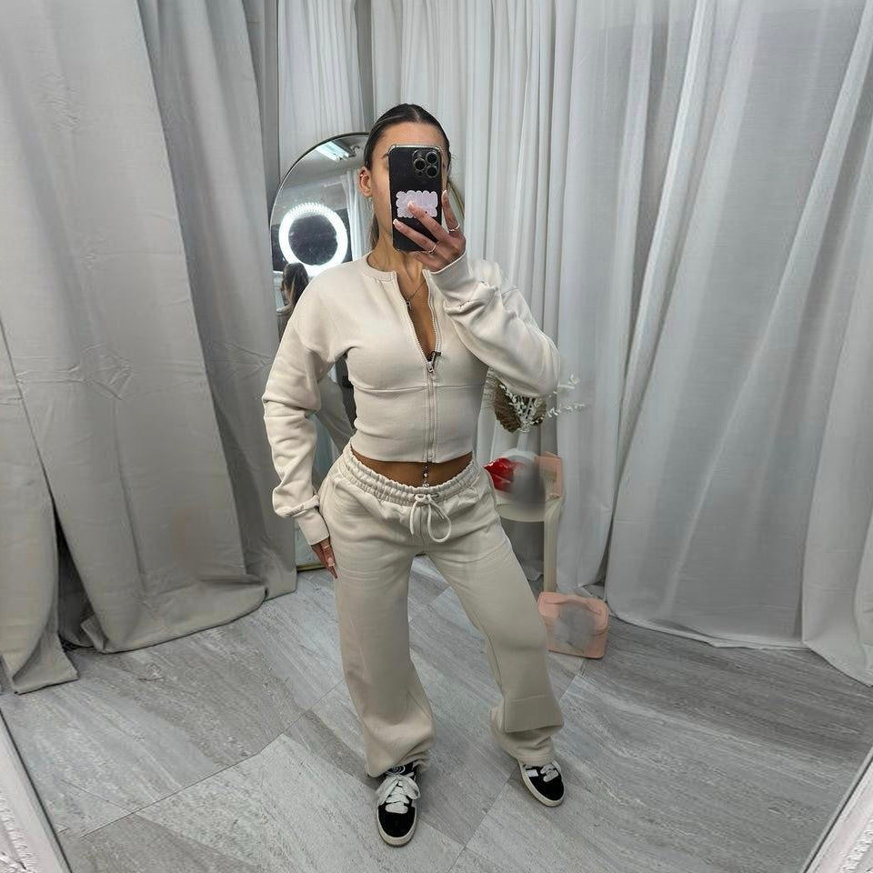 Damen nan kurzes Zip-Cropped-Shirt mit formendem Bund und breite Relax-Sweatpants mit Tunnelzug Drune
