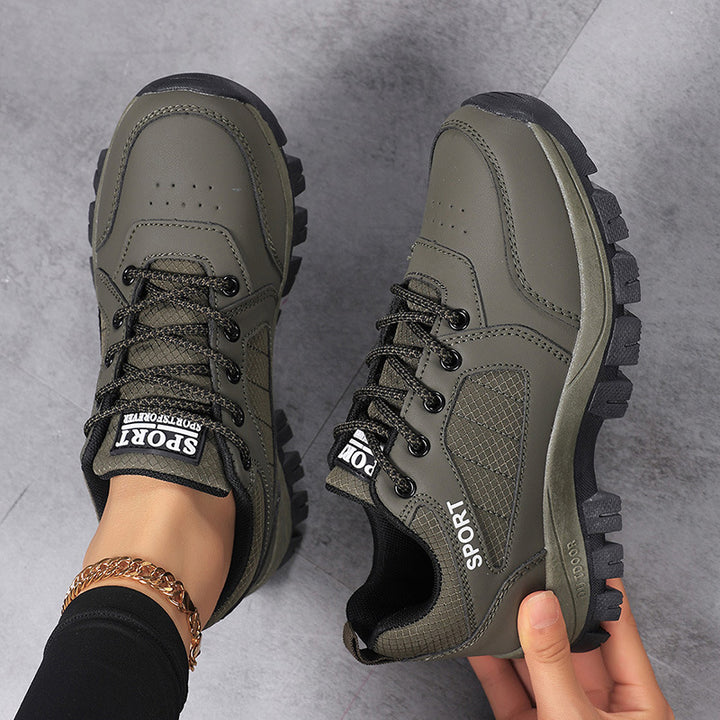 Herren nan robuster Schnür-Freizeitsneaker mit tiefem Stollenprofil, gepolstertem Schaft und praktischer Zuglasche Drune