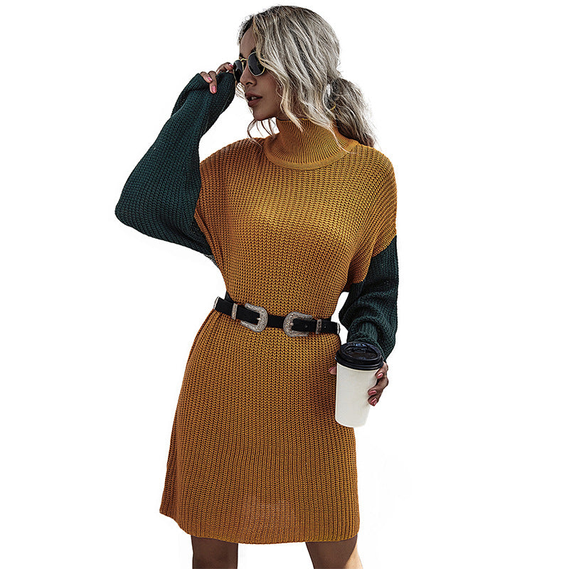 Damen Strickkleid mit hohem Kragen und kontrastierenden Ärmeln Drune