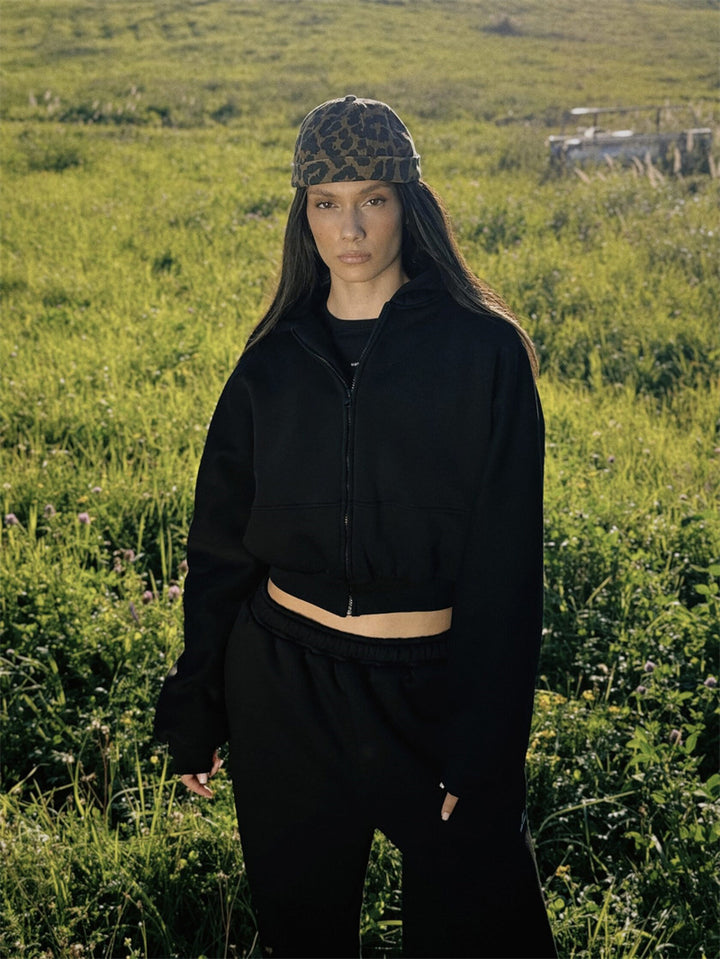 Damen sportliches und lässiges Set aus cropped Hoodie und weiter Jogginghose Drune